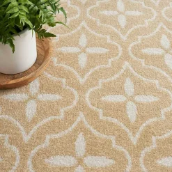 Kirklands Home Beige & Ivory Quatrefoil Indoor/Outdoor Rug, 4x6 Hot