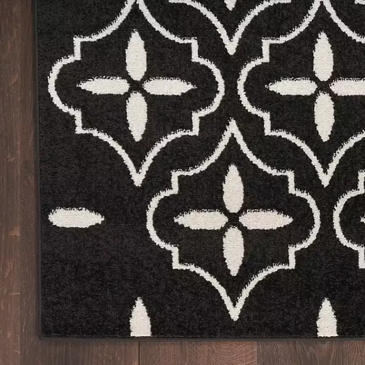 Kirklands Home Black & Ivory Quatrefoil Indoor/Outdoor Rug, 5x7 Clearance