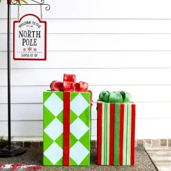 Christmas Decorations><noscript><img width=