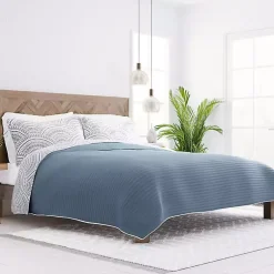 Kirklands Home Blue Scalloped Reversible 3-pc. Queen Quilt Set Hot