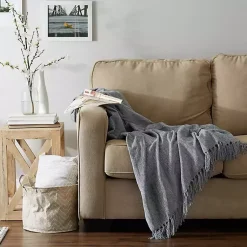 Blankets & Throws><noscript><img width=