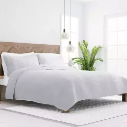 Kirklands Home Floral Stitch 3-pc. King Quilt Set Gray Online