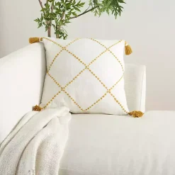 Pillows><noscript><img width=