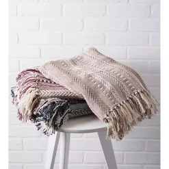 Blankets & Throws><noscript><img width=