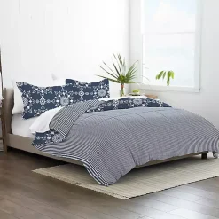 Kirklands Home Navy Daisy Medallion Twin 3-pc. Comforter Set Blue Clearance