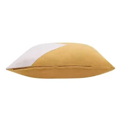 Pillows><noscript><img width=