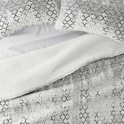 Kirklands Home White Trellis Reversible 2-pc. Twin Quilt Set Best